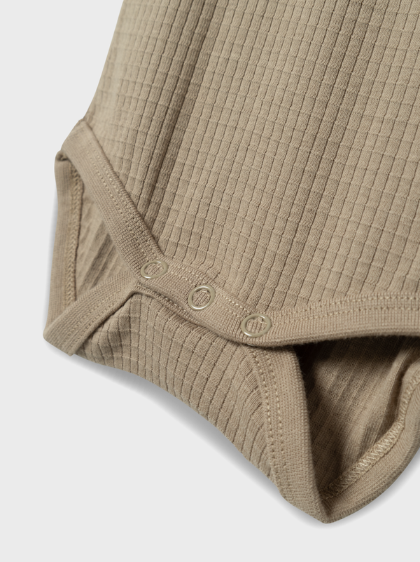 NBMNOTAT R LS BODY Weathered teak - Name It