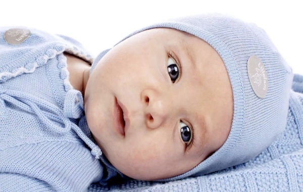 Lillelam tynn classic lue baby Himmelblå - Lillelam