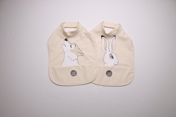 BabyLivia High neck bib 2-pk Nordic Sand - babyLivia